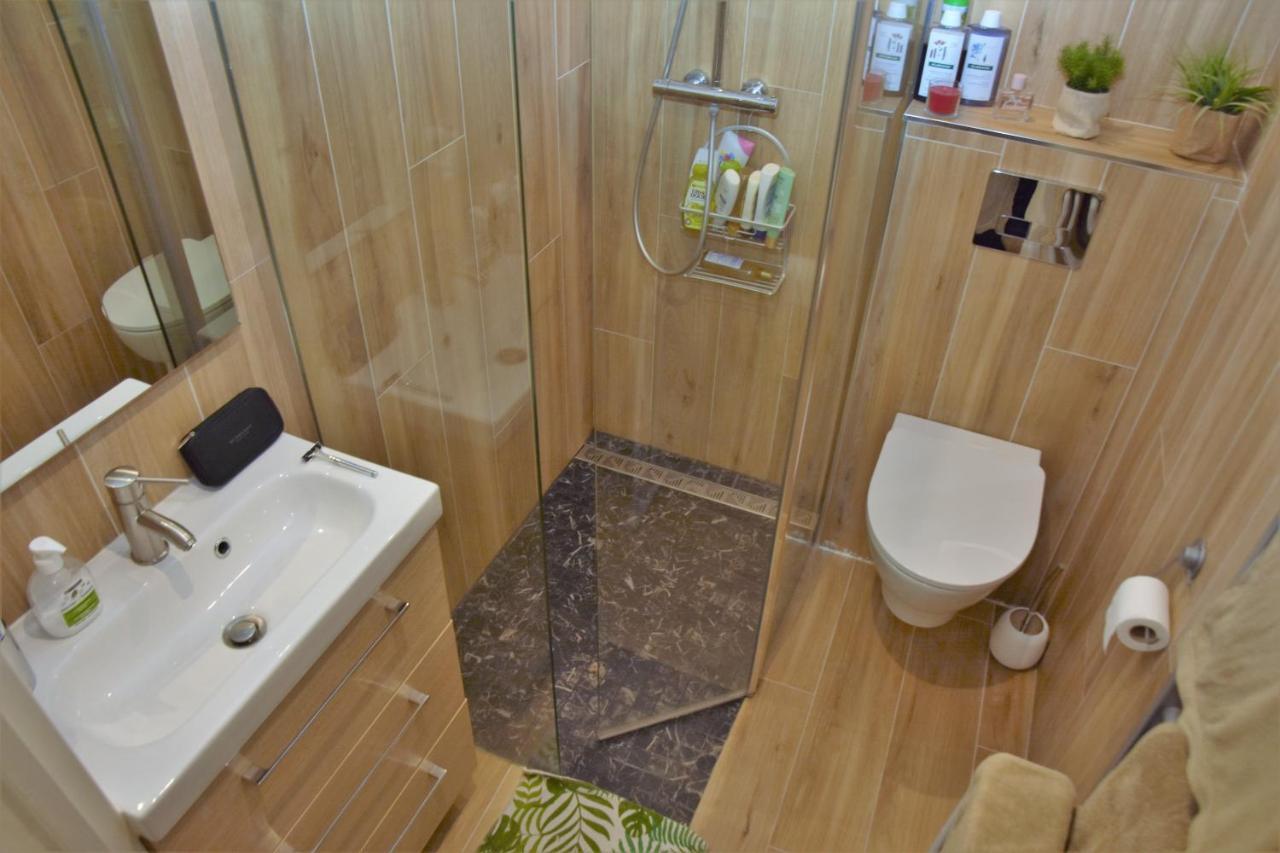 Ferienwohnung Bellecour Loft Menton Exterior foto